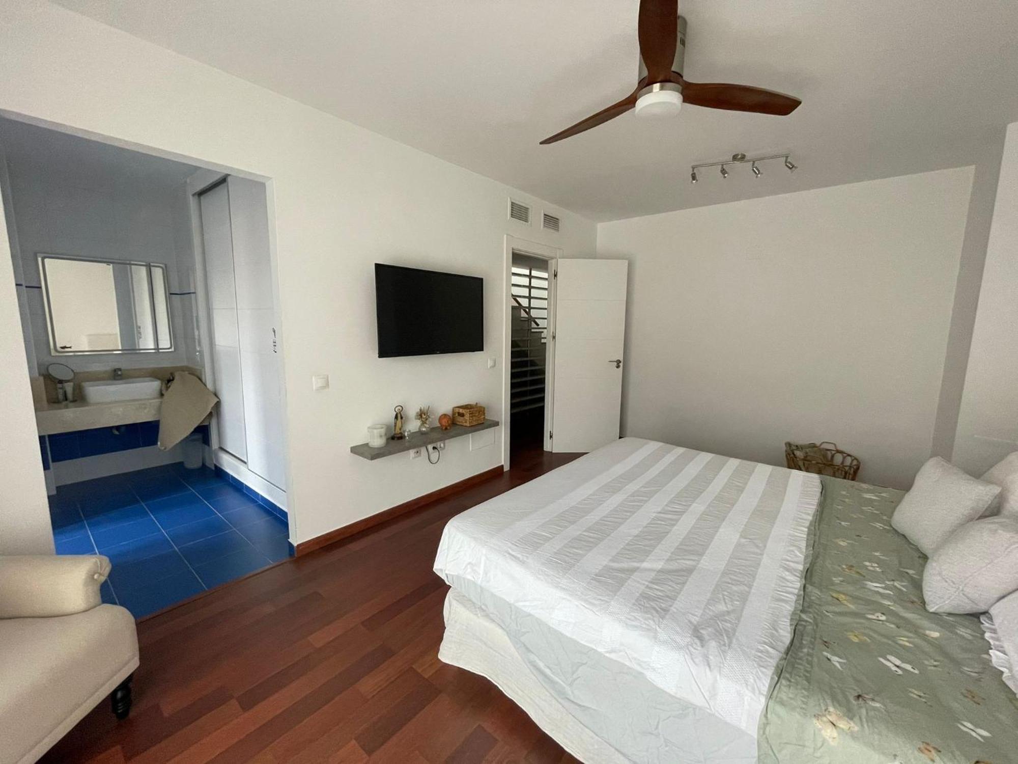 אלמריה Tokyo Rooms מראה חיצוני תמונה